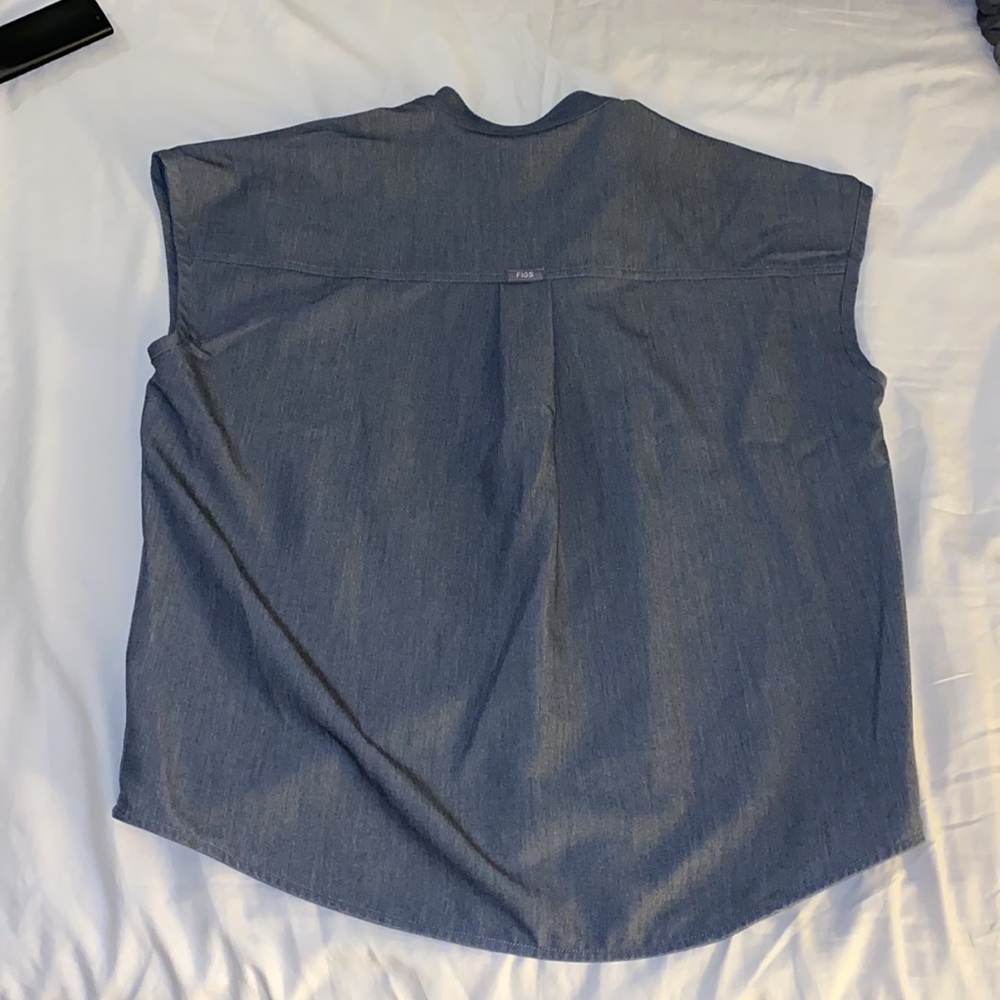 Figs Rafaela Oversized Scrub Top - Picture 2 of 2